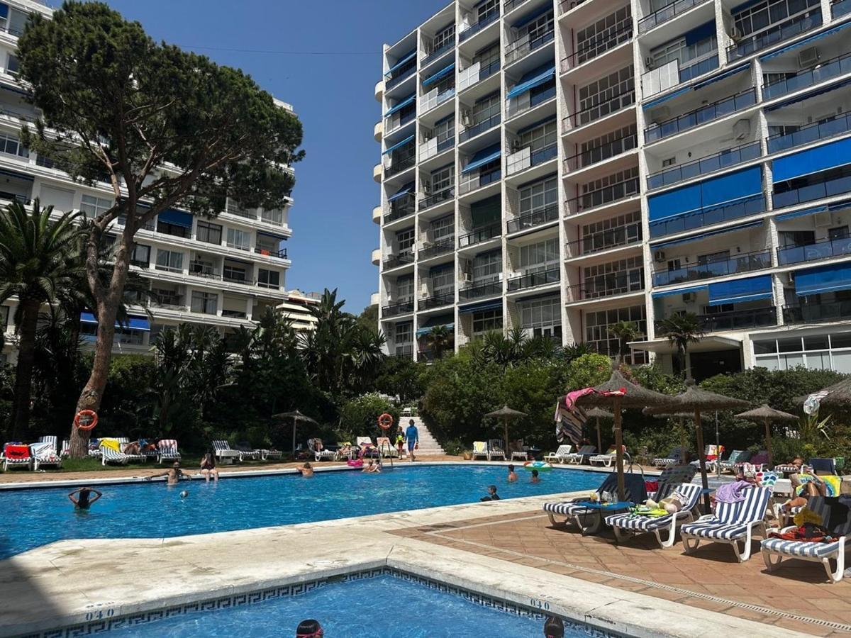 Marbella Beachfront Apartment Exterior foto