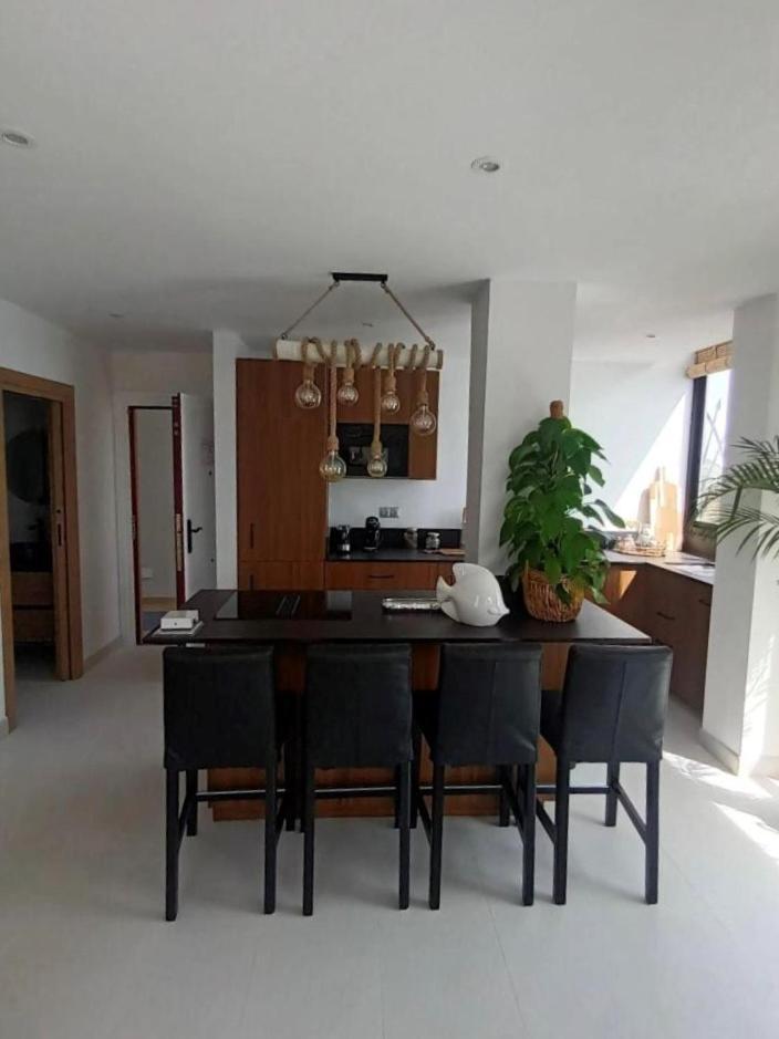 Marbella Beachfront Apartment Exterior foto
