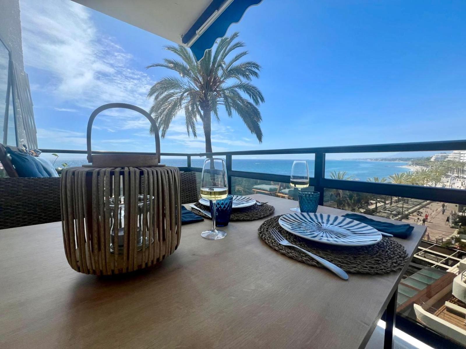 Marbella Beachfront Apartment Exterior foto