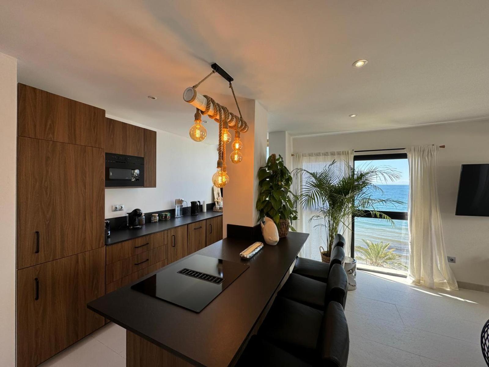 Marbella Beachfront Apartment Exterior foto